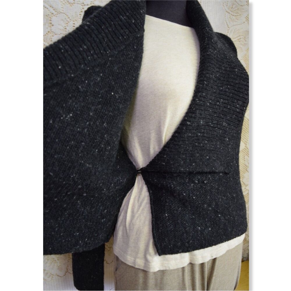 Great Plains Women Sz L Fits a Medium Wrap Ballet Sweater Knit Wool Angora Blend - Picture 4 of 8